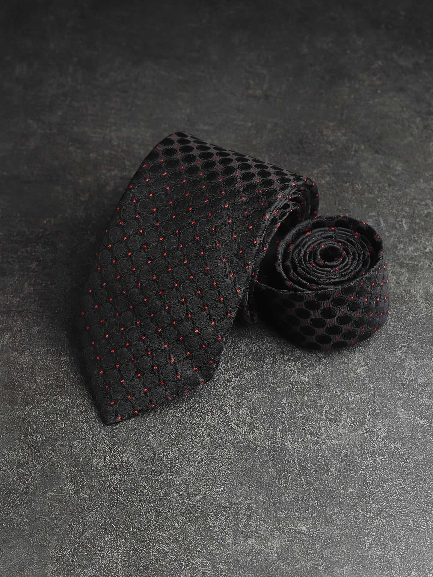 Kanthlangot Black Textured Circle Pattern Necktie
