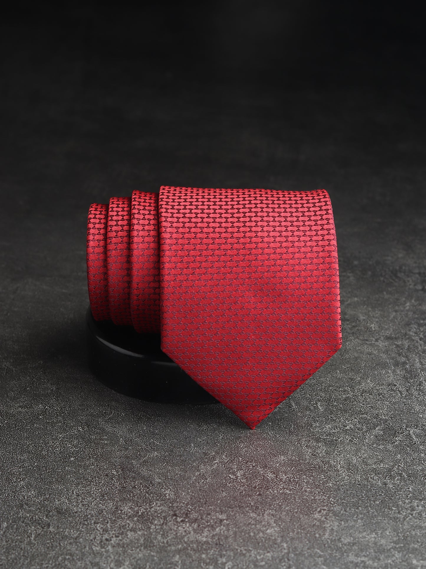 Kanthlangot Mens Red Pattern Necktie