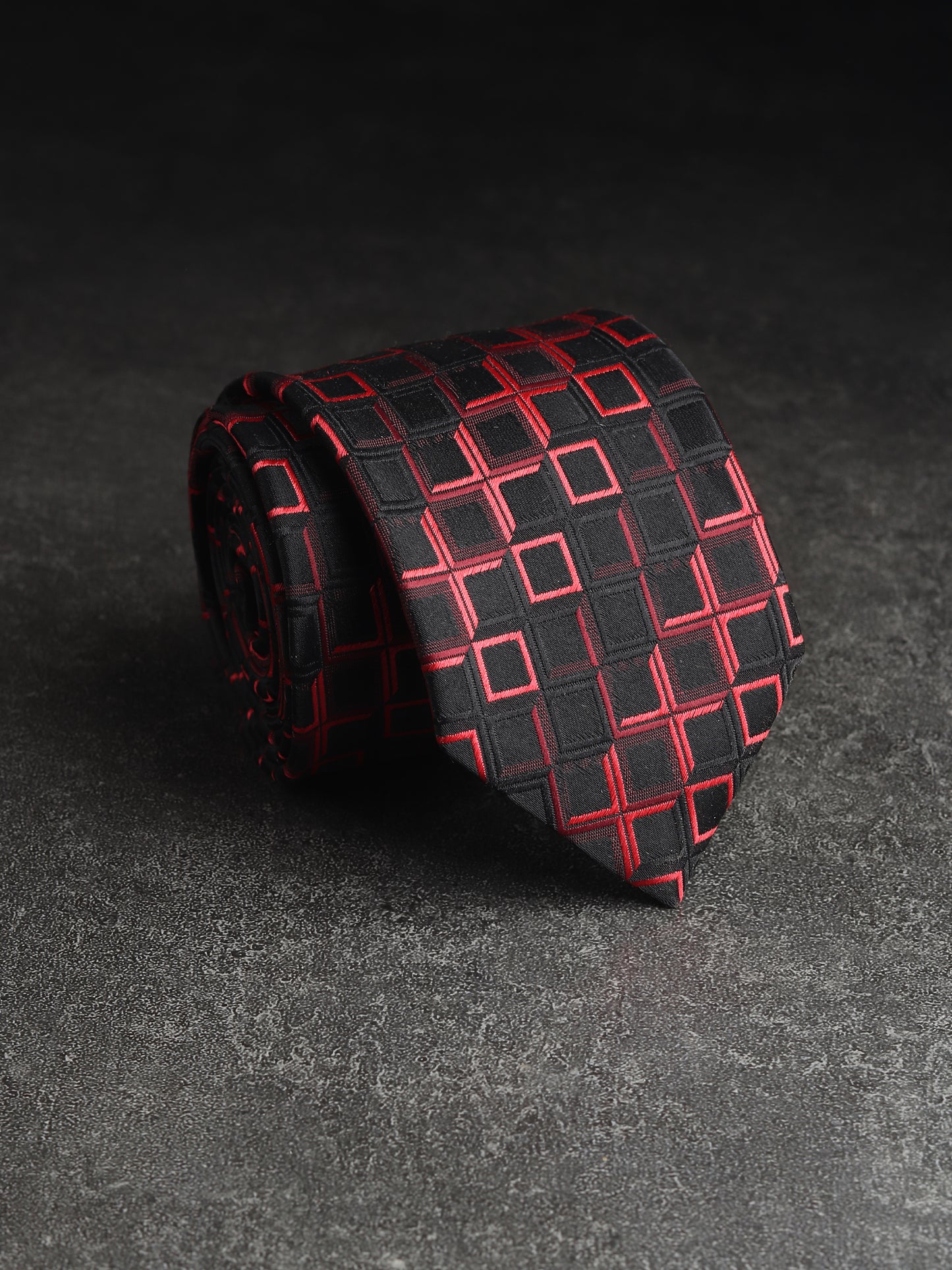 Kanthlangot Modern Woven Necktie – Black & Red Square Pattern
