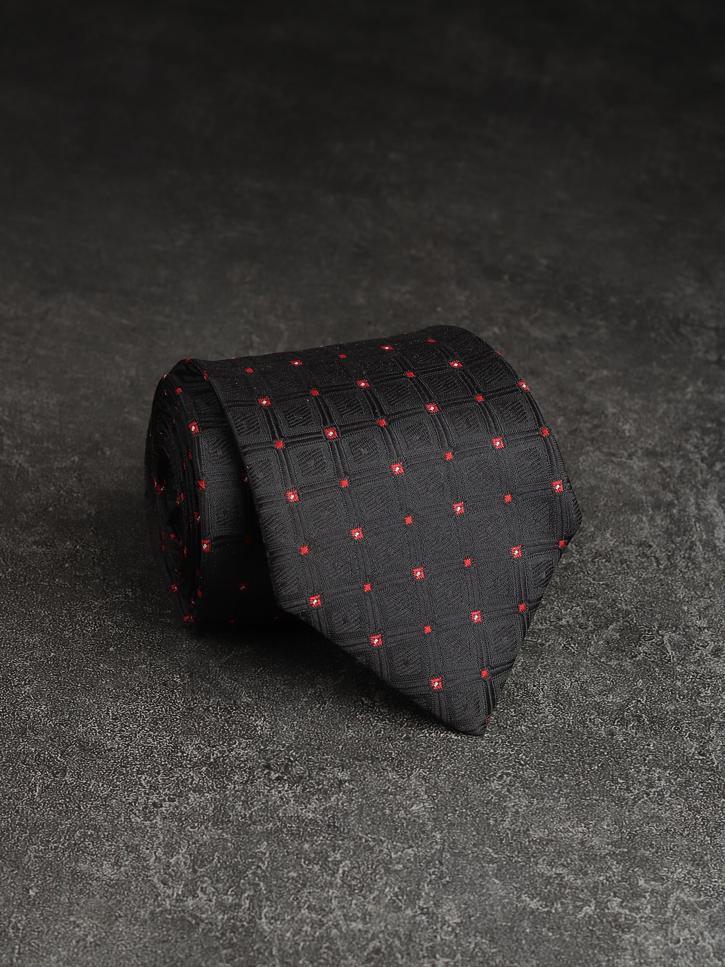 Kanthlangot Black Grid Pattern Necktie