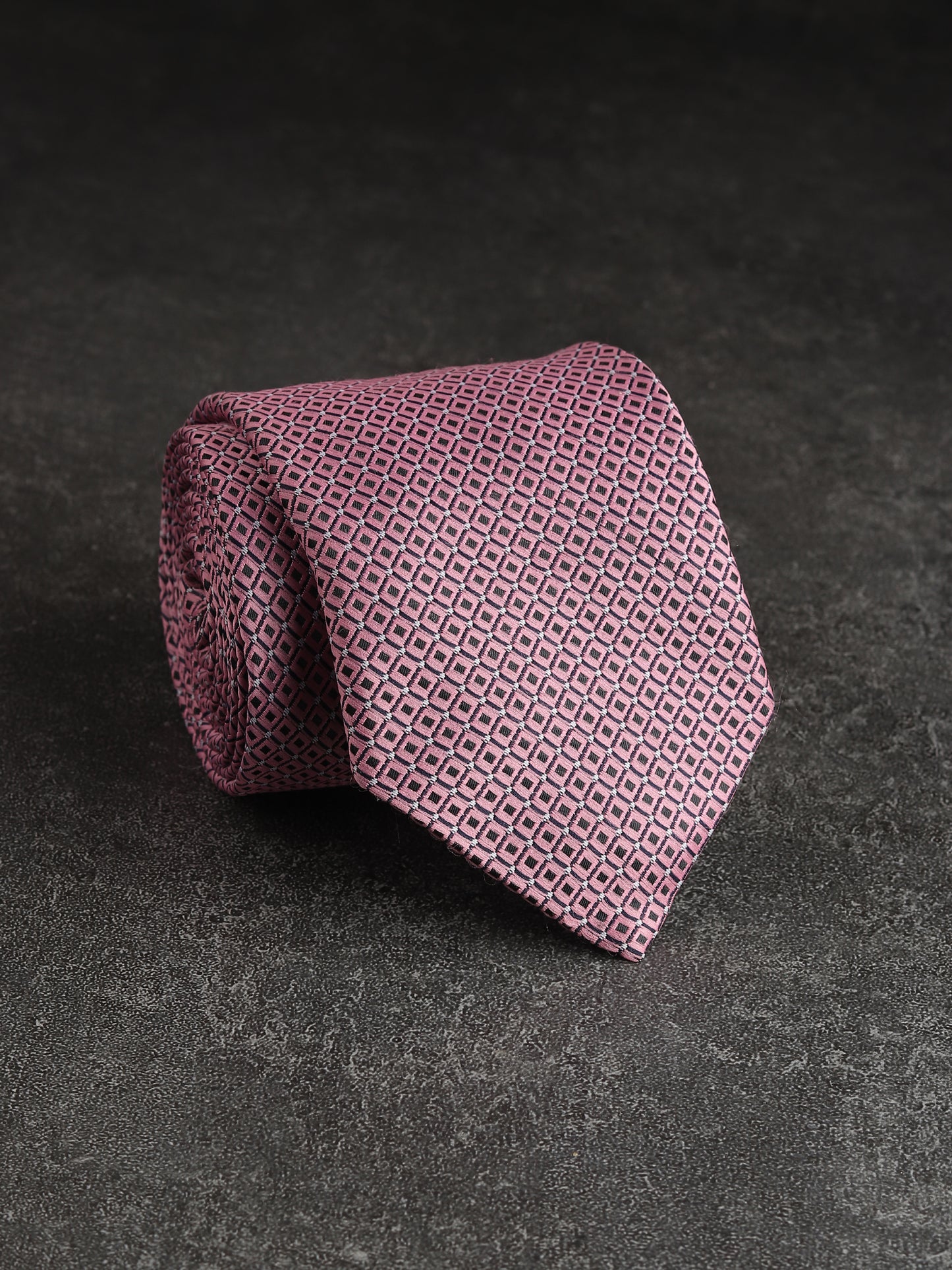 Kanthlangot Pink & Black Diamond Pattern Microfibre Necktie