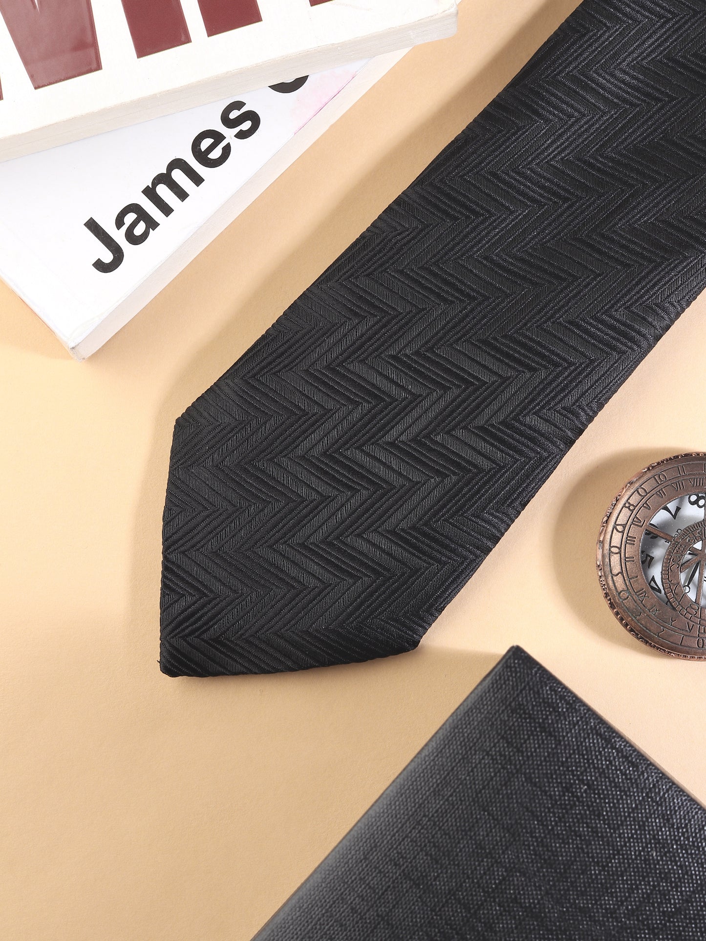 Kanthlangot Black Herringbone Necktie & Pocket Square Set