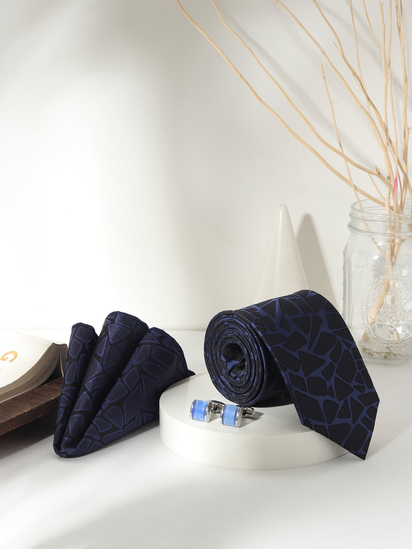 Kanthlangot maze-texture tie set with pocket square & crystal pyramid cufflinks. Sharp, structured set for standout formal style.