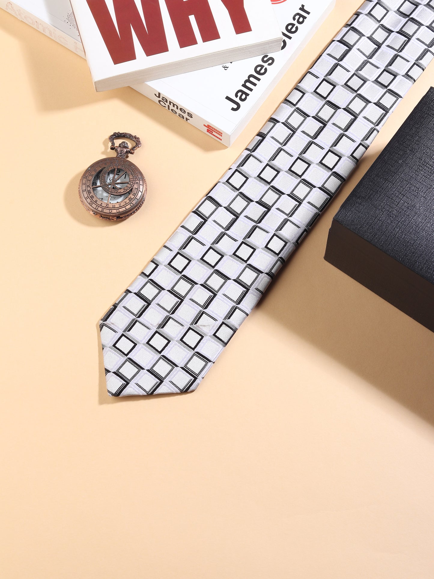 Kanthlangot Men’s Necktie – White & Black Geometric Pattern Tie