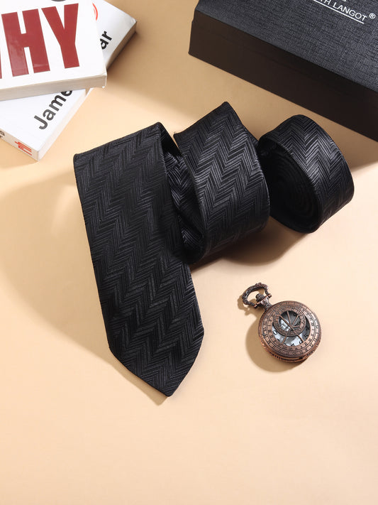 Kanthlangot Black Chevron Pattern Men’s Necktie – Sleek & Sophisticated