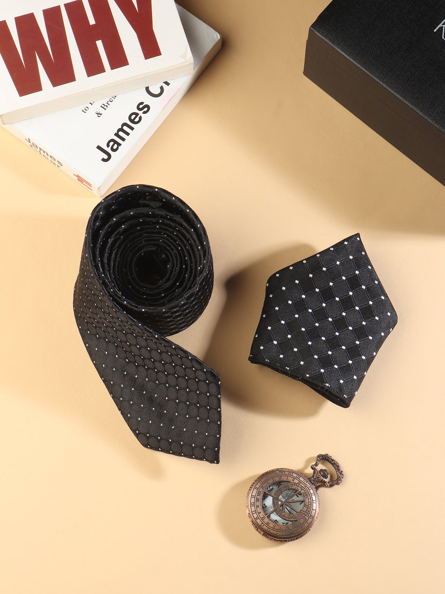 Kanthlangot Black Diamond Dot Necktie & Pocket Square Set