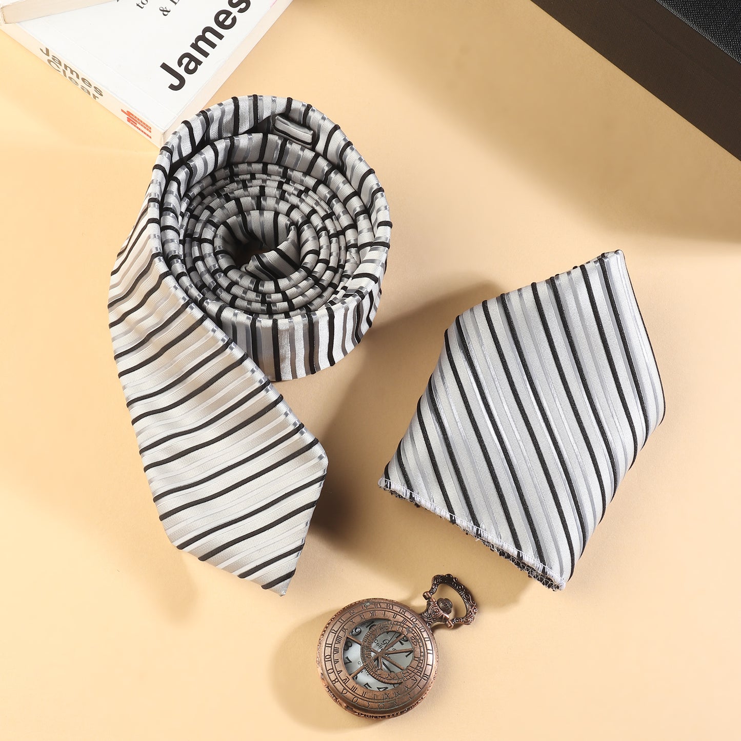Kanthlangot White Silver Stripe Necktie & Pocket Square Set