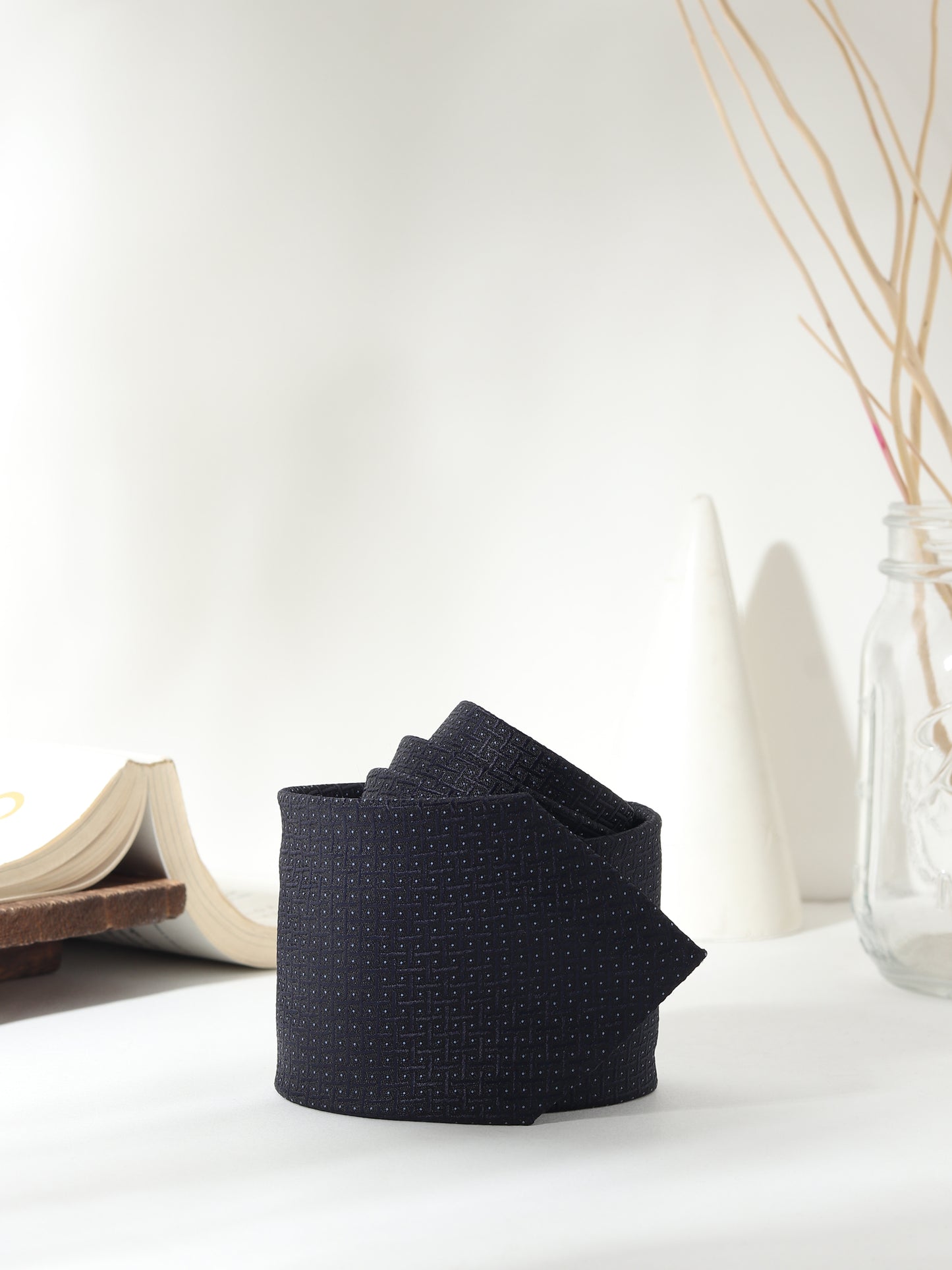 Kanthlangot Classic Black Textured Necktie with Micro-Dot Pattern – Timeless & Elegant