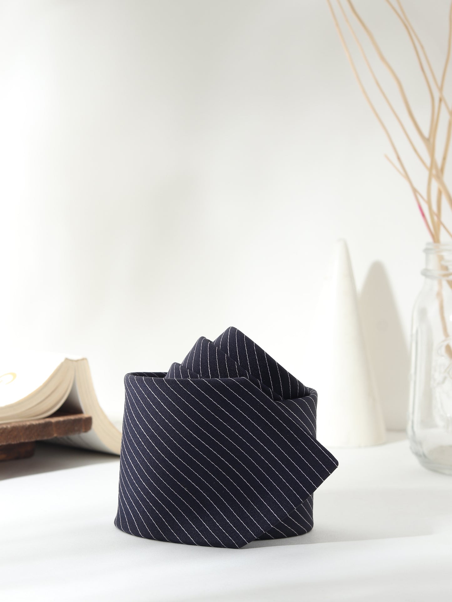 Kanthlangot Men’s Classic Navy Blue Pinstripe Necktie – Elegant Formal Tie