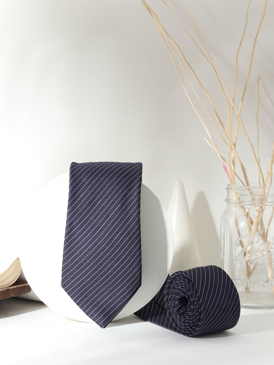 Kanthlangot Men’s Classic Navy Blue Pinstripe Necktie – Elegant Formal Tie