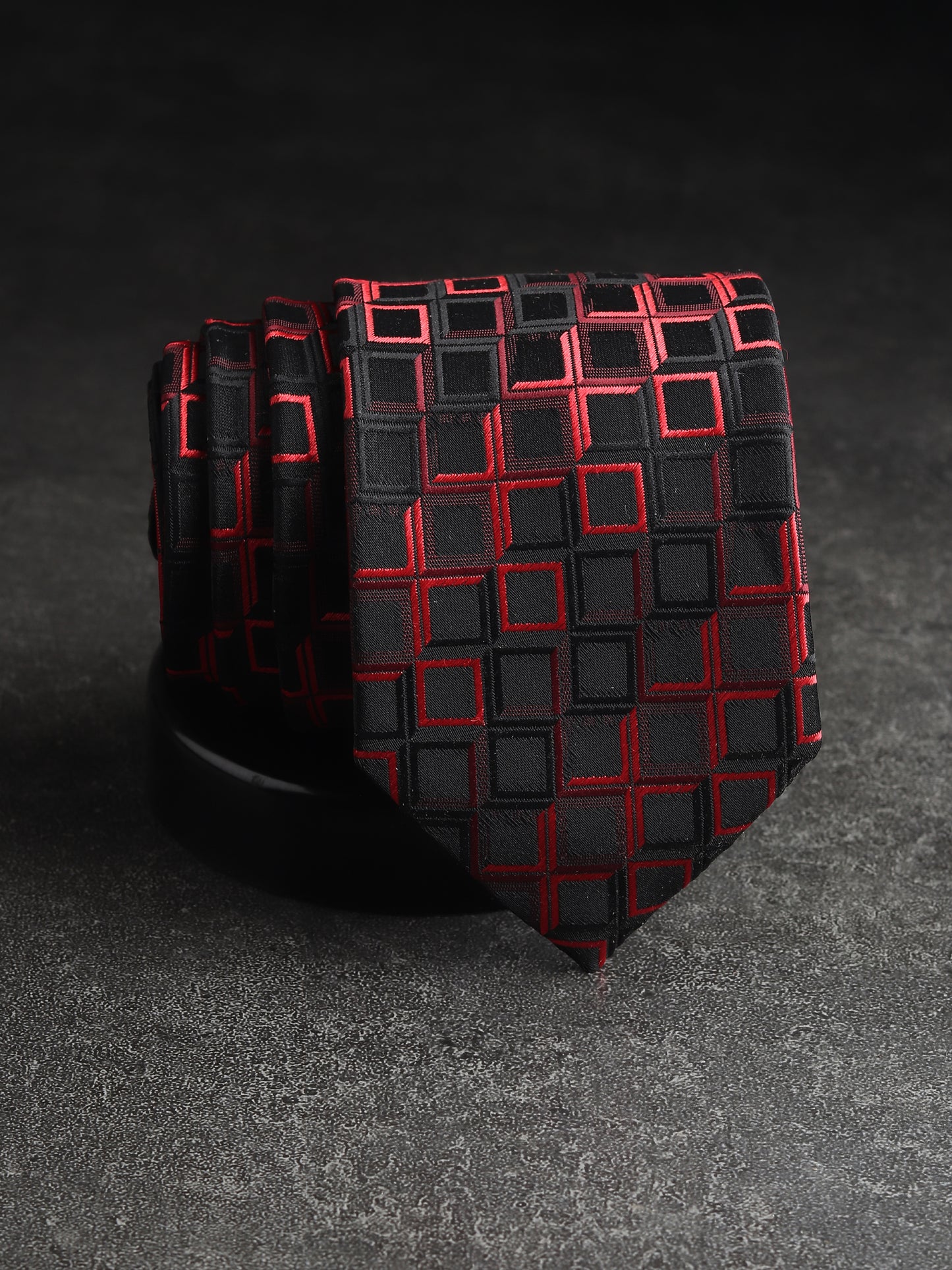 Kanthlangot Modern Woven Necktie – Black & Red Square Pattern