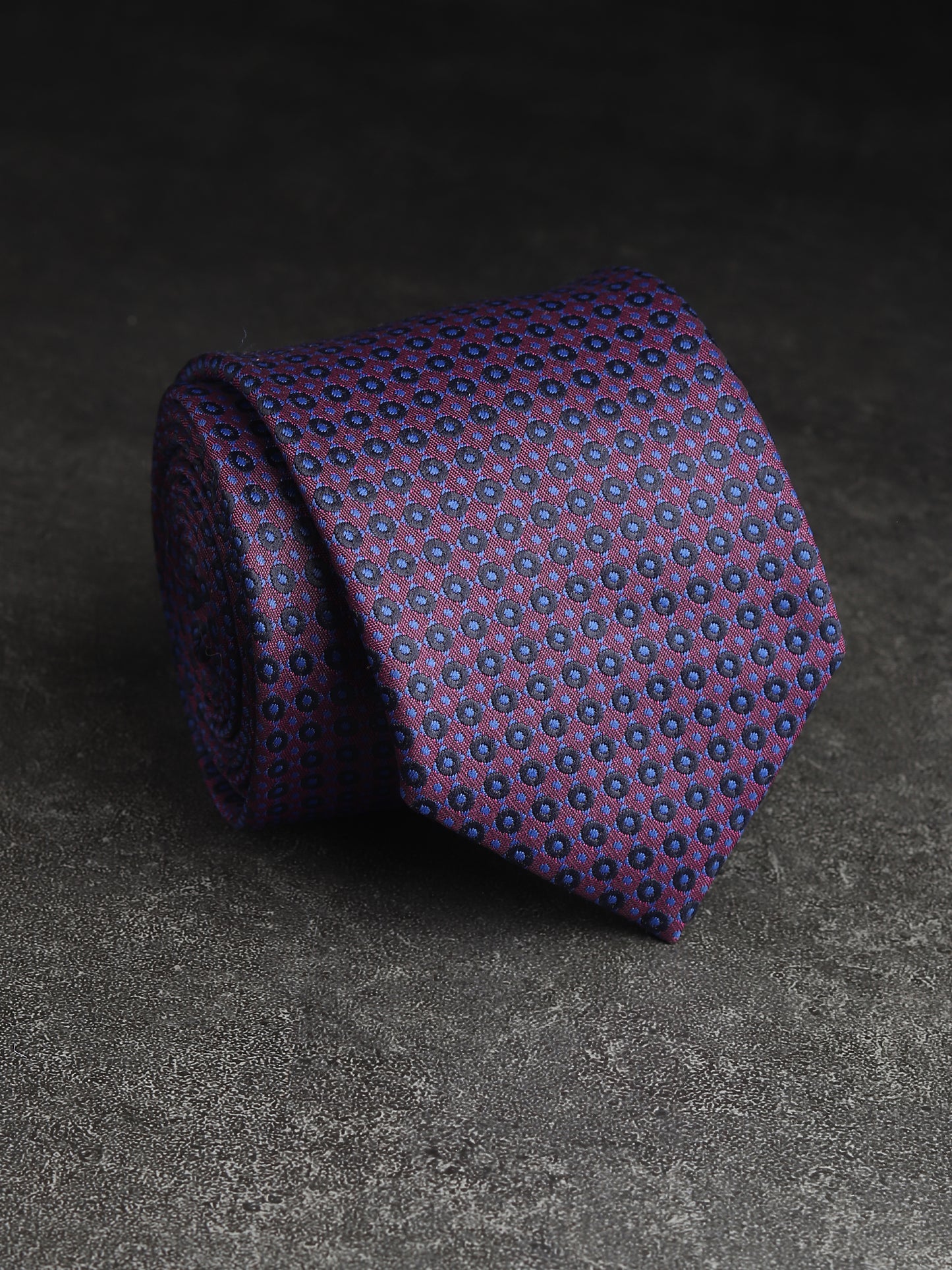 Kanthlangot Purple Geometric Pattern Necktie