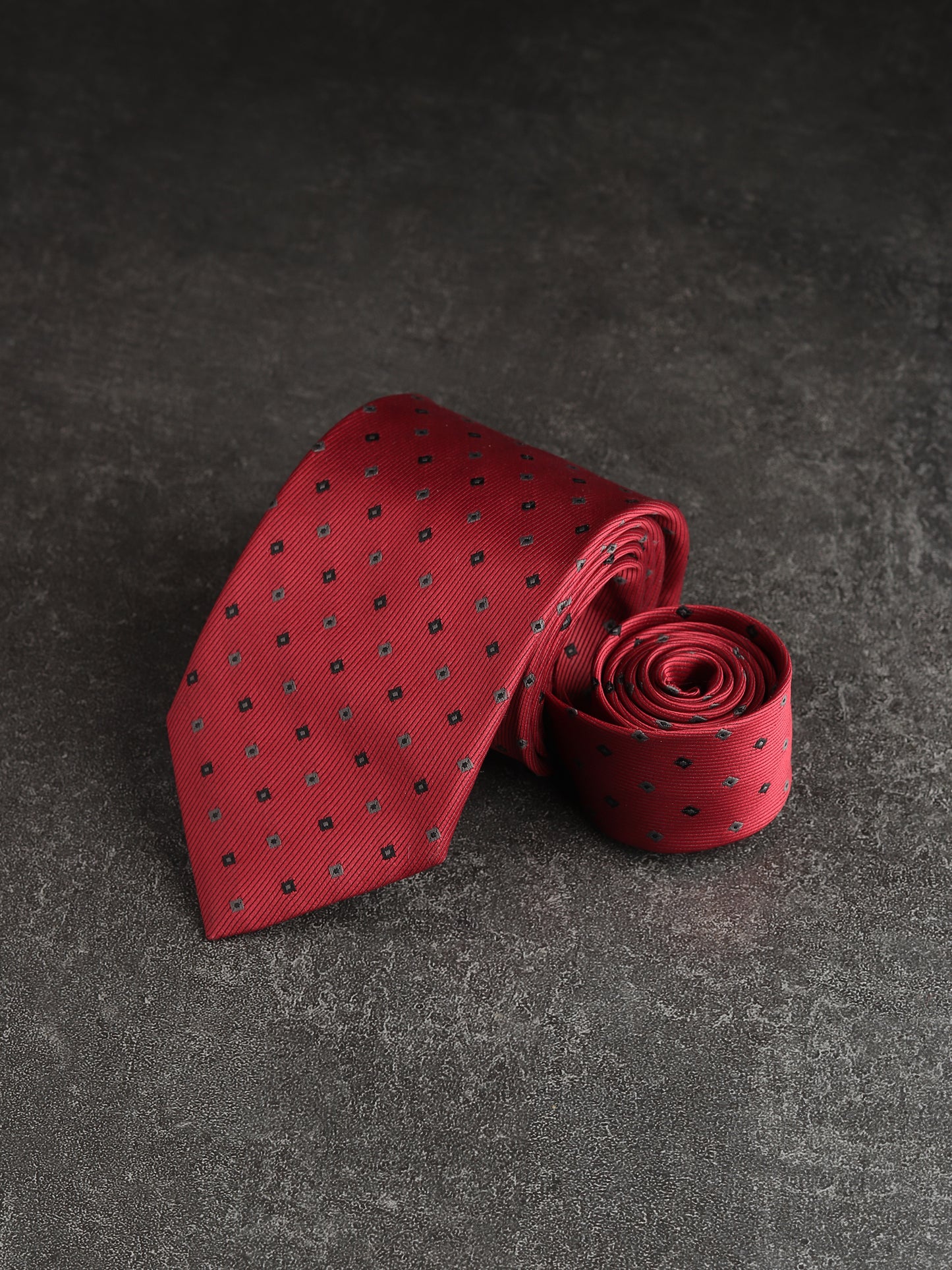 Kanthlangot Elegant Geometric Woven Necktie – Purple & Blue