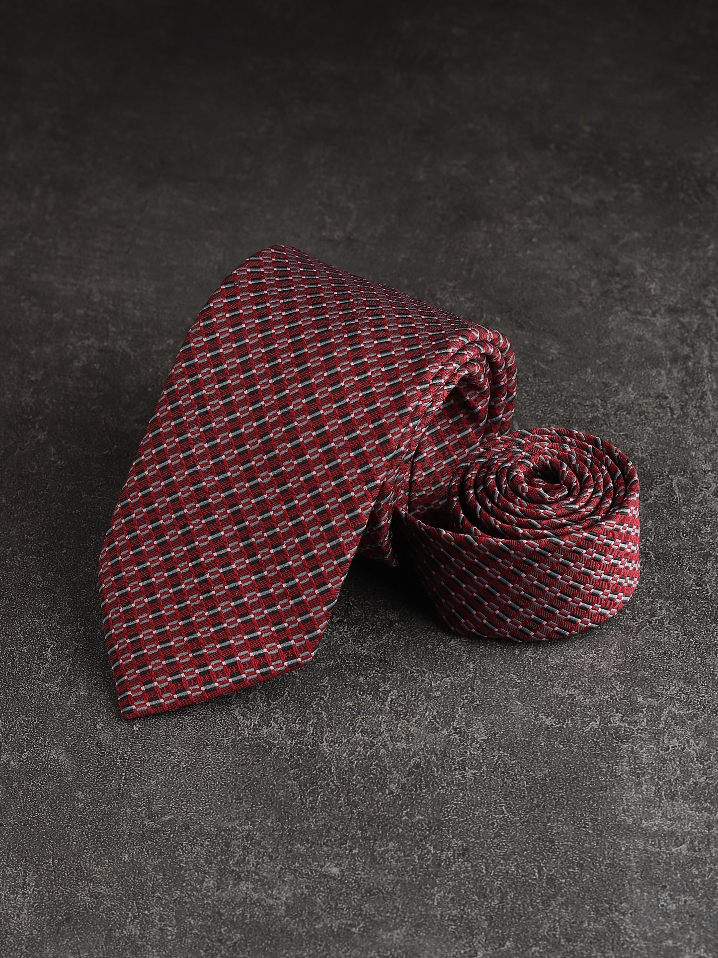 Kanthlangot Red & Grey Textured Checkered Necktie