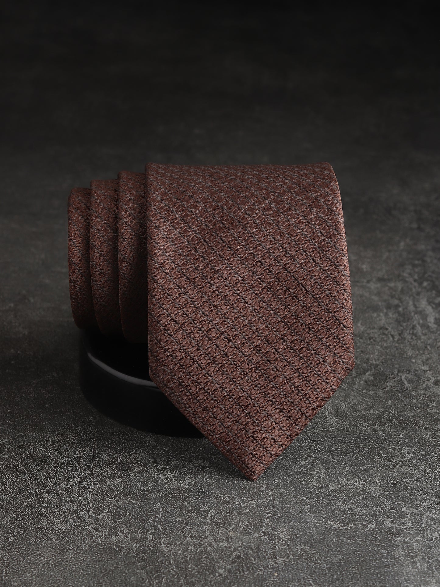Kanthlangot Brown Textured Woven Necktie