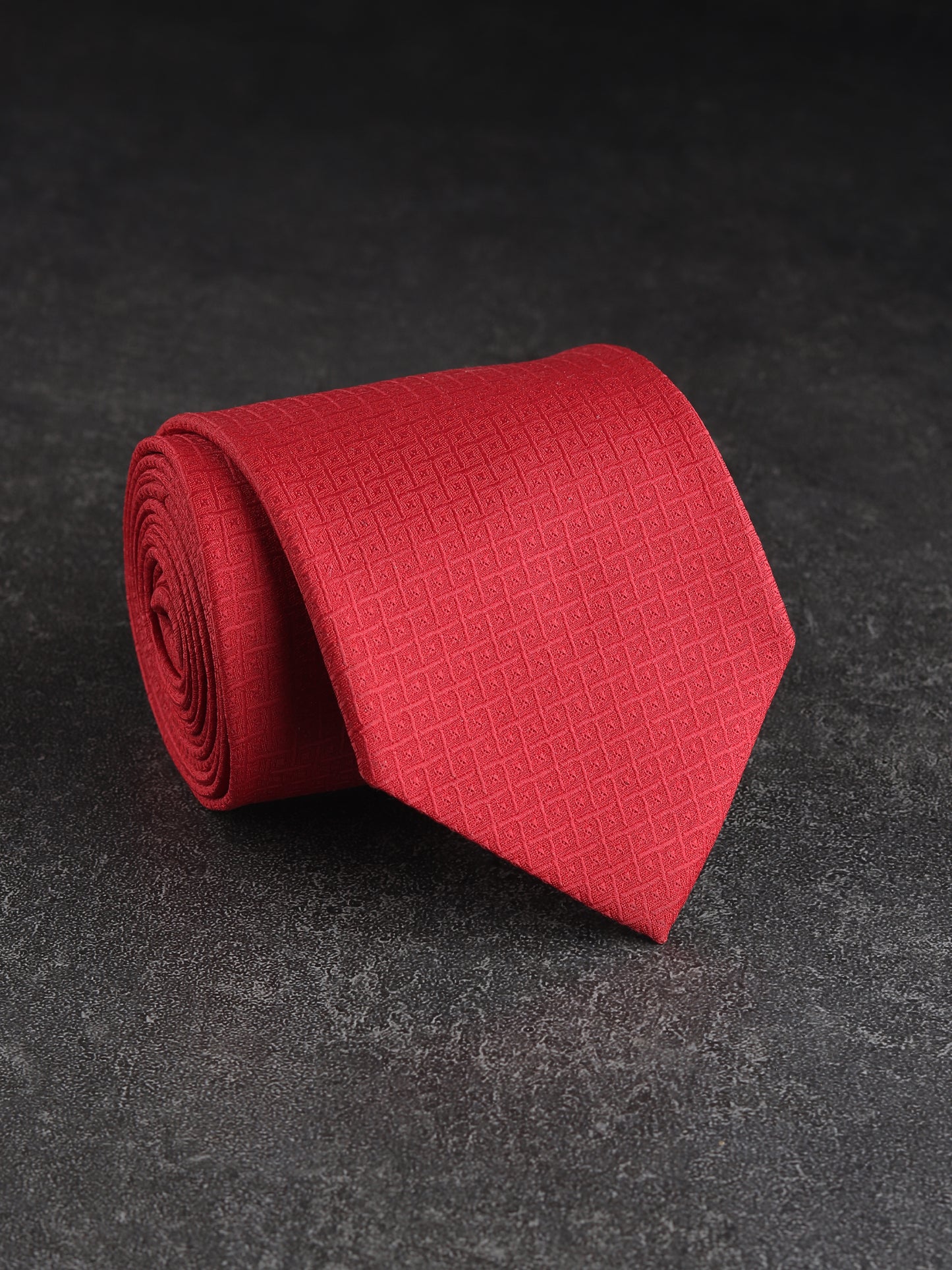Kanthlangot Classic Red Textured Woven Necktie