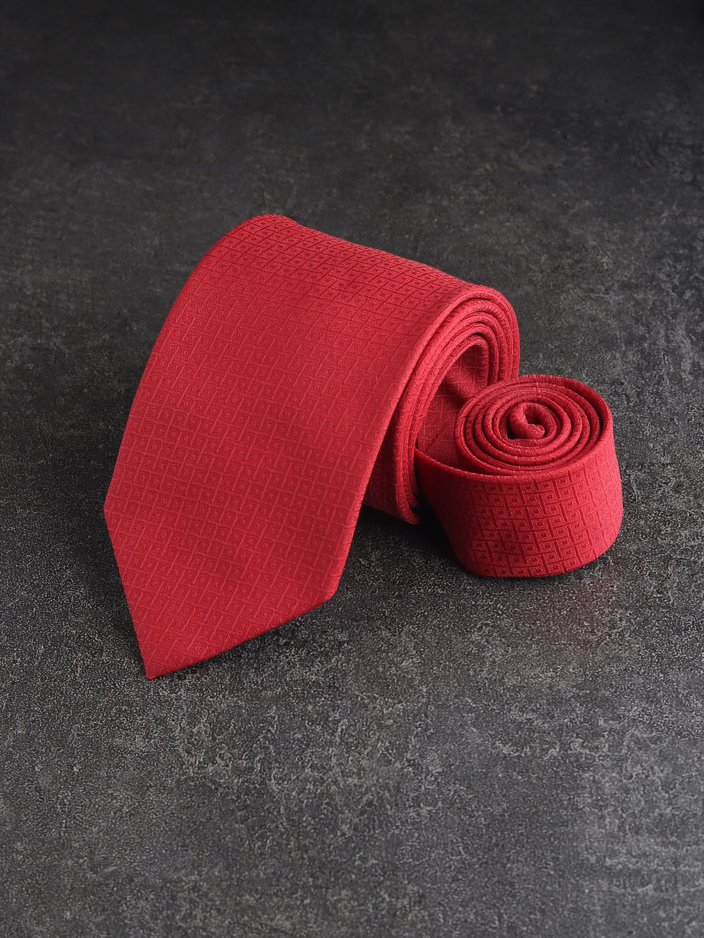 Kanthlangot Classic Red Textured Woven Necktie