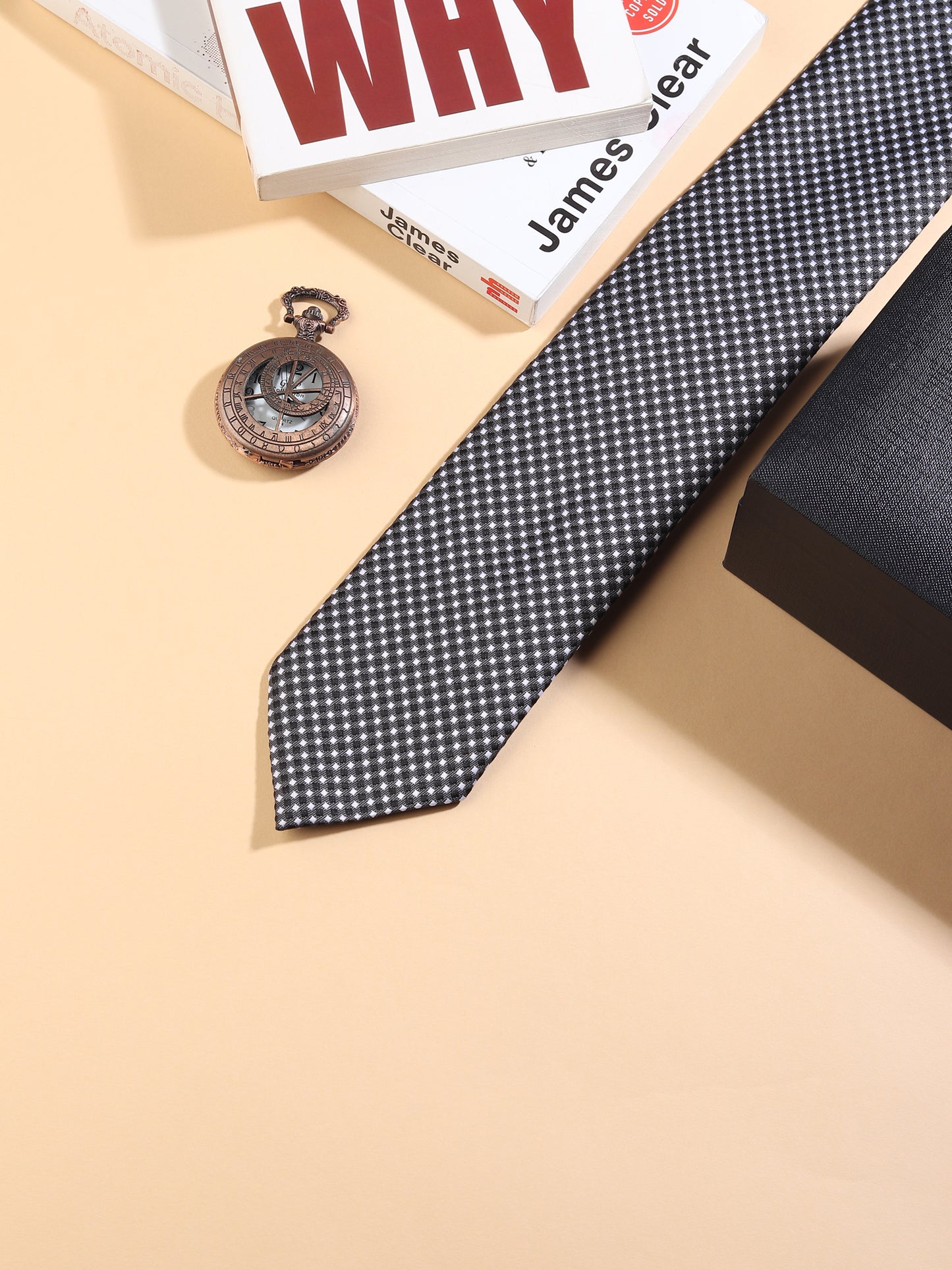 KanthLangot Classic Black & White Checkered Men’s Necktie – Elegant Formal Wear