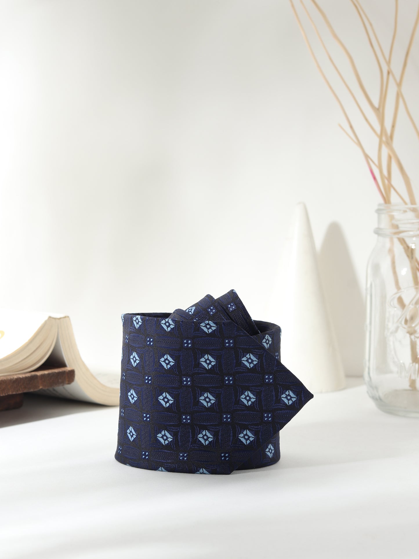 Kanthlangot Navy Blue Diamond Patterned Necktie