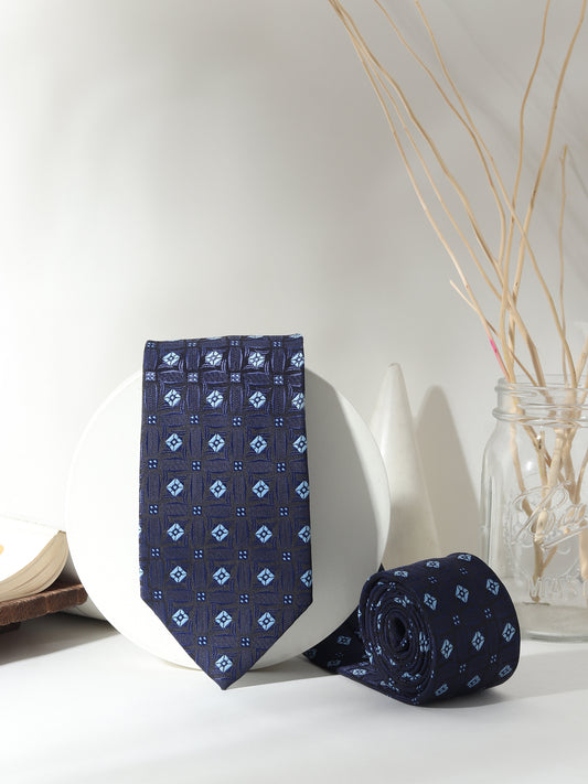 Kanthlangot Navy Blue Diamond Patterned Men’s Necktie – Elegant Formal & Business Wear